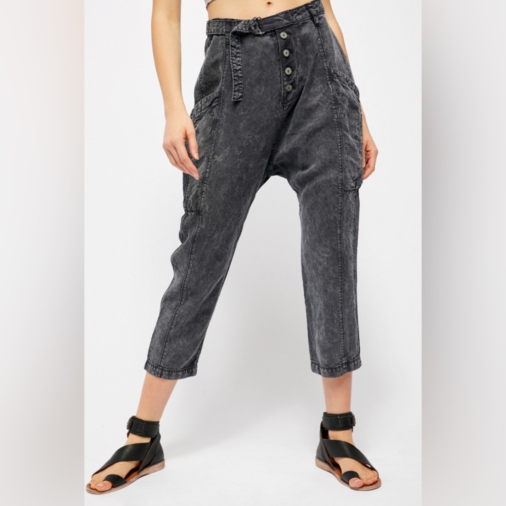 Free People Desert Daze Harem Slouchy Pants Streetwear Black Acid Wash Size 2